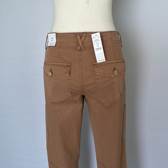 NWT  WHBM MidRise Utility Slim Crop Pants Tan 2R - Picture 7 of 16